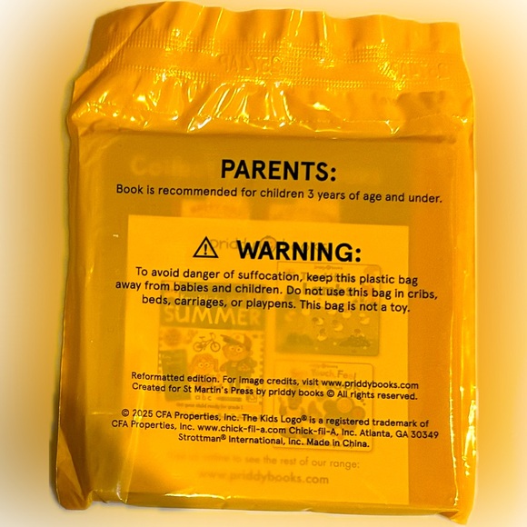 2025 QUIRKY BIRD BOARD PRIDDY BOOKS ALPHAPRINTS ANIMAL COLLECTION CHICK FIL A - Picture 4 of 6